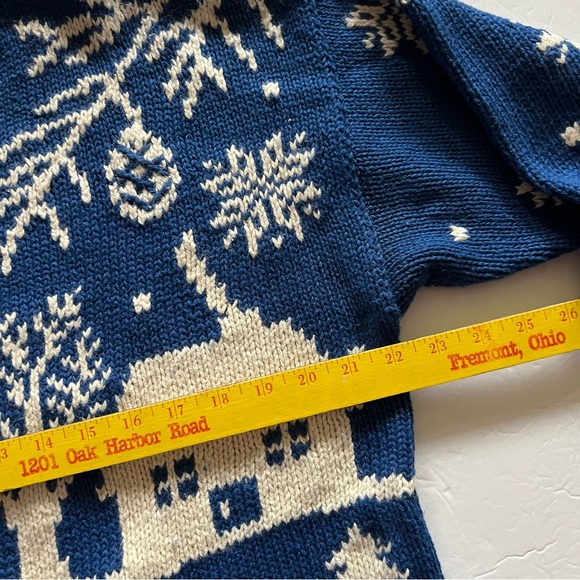 VTG Northern Isles Hand Knit Blue/White Winter Village Cardigan Sweater Large - Picture 9 of 14